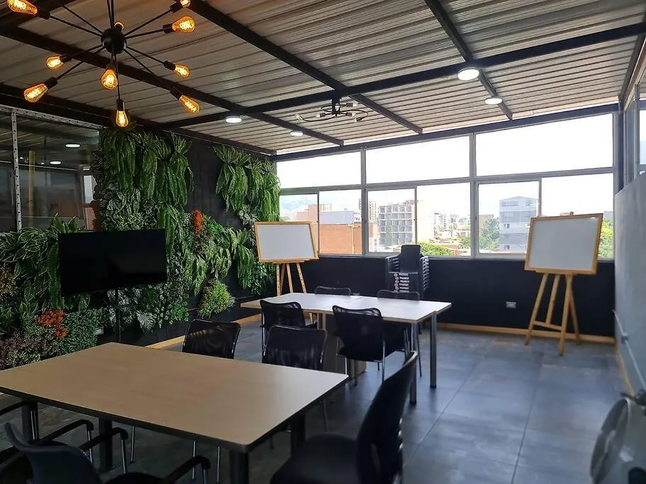 Rg33 Apartasuites 3 Hab 4B Medellín Apartman