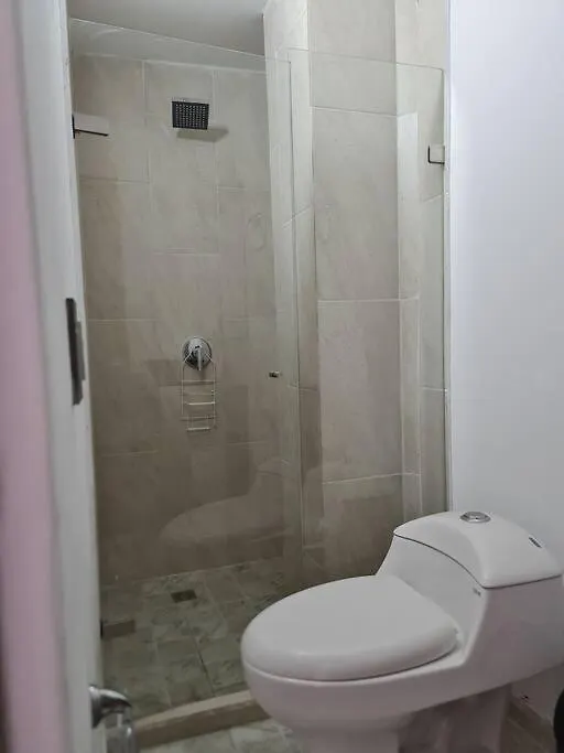 Rg33 Apartasuites 3 Hab 4B Medellín 0*,  Colombia